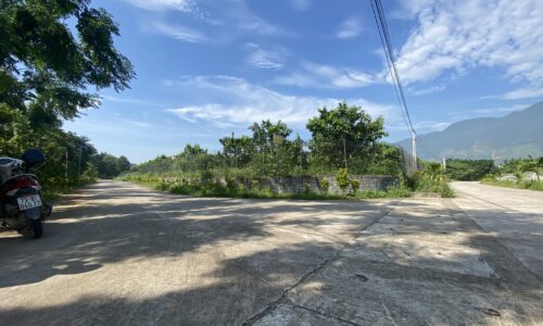 Bán lô góc 2600m2 bám đường 110m Xuân Thủy, Yên Lập, Phú Thọ giá 2,x tỷ